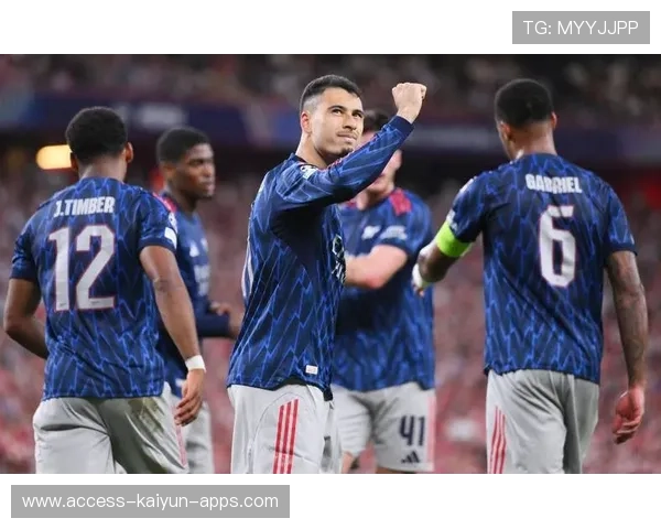 阿森纳防守反击战术奏效,稳居积分榜前列,阿森纳 训练